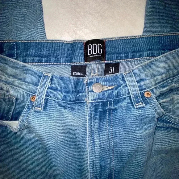 BDG Sz 4 (27) Urban Outfitters Bootcut Release Split Hem Jeans High Rise Size 31 - Picture 4 of 8